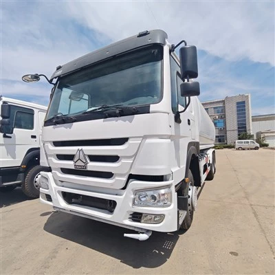 Vodný tanker s vysokým výkonom 6x4, postrekovač s vysokým kapacitou